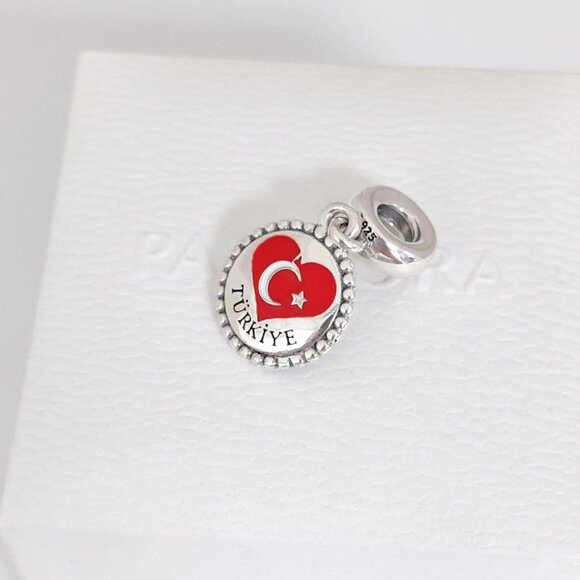 Pandora Türkiye Heart Flag Dangle Charm with box - Picture 5 of 8
